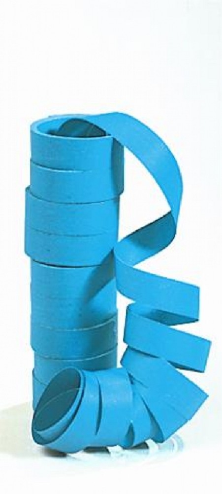Papier-Luftschlangen hellblau (nicht farbecht)
